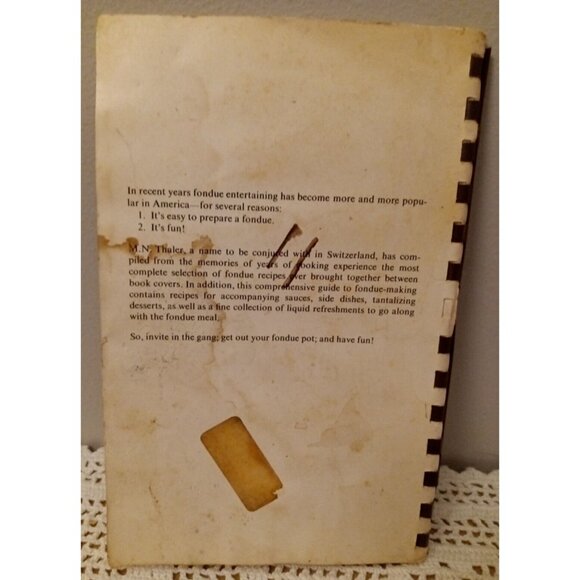 It's Fun To Fondue M.N. Thaler 1971 Vtg Cookbook Party Recipes Comb Bound - Picture 6 of 6